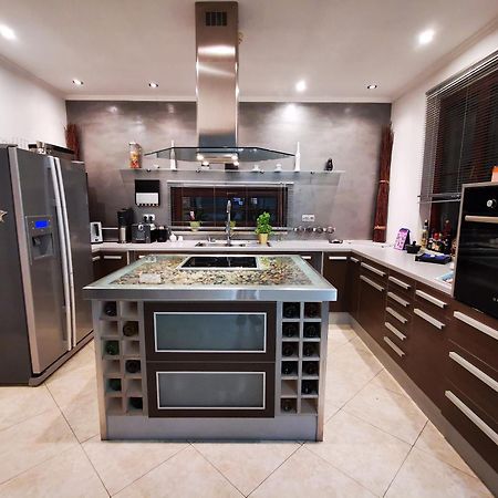 MogyoródLuxury Basement In The Surrounding Of Budapest公寓 外观 照片