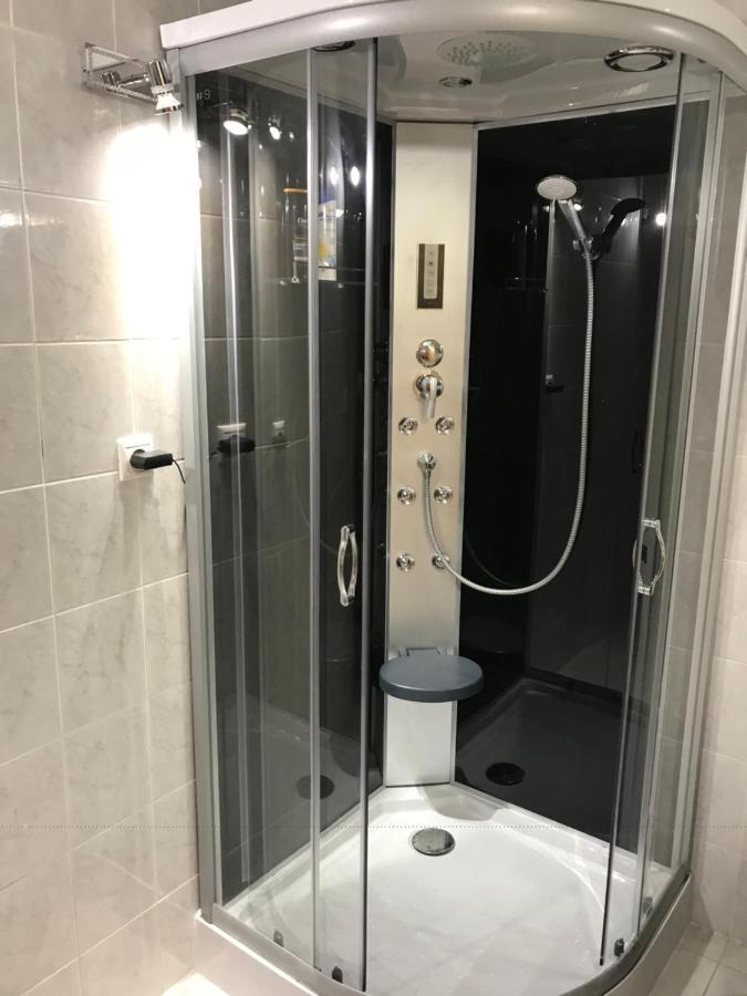 MogyoródLuxury Basement In The Surrounding Of Budapest公寓 外观 照片